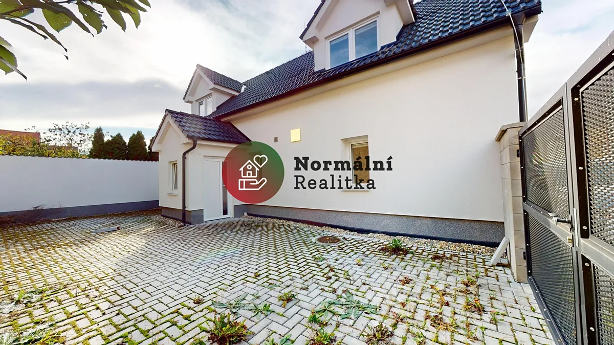 Prodej rodinného domu 124 m², pozemek 157 m²